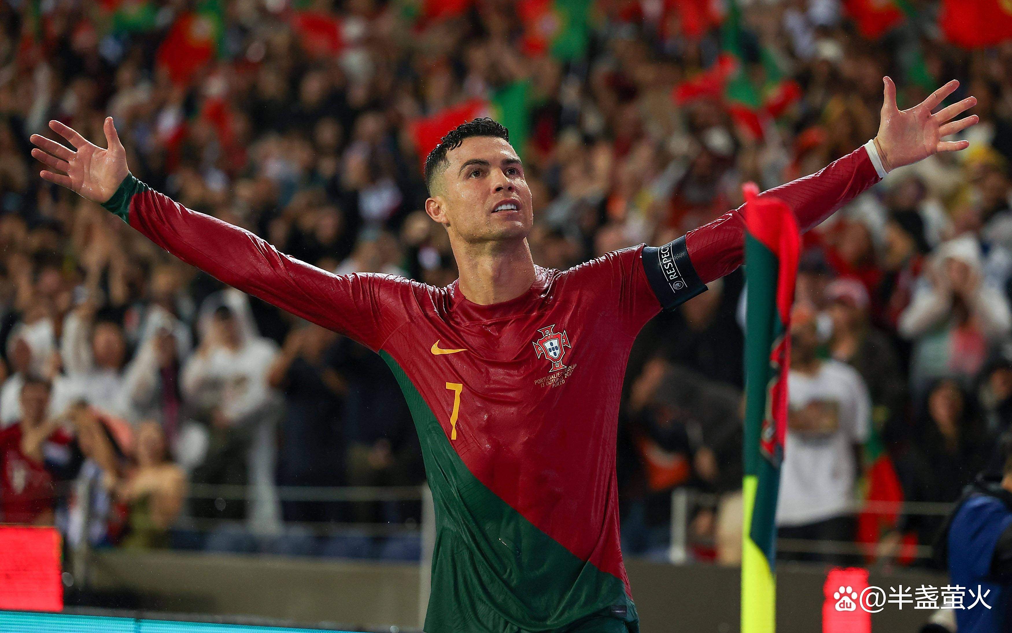 开云APP-里昂险胜莱比锡,C罗梅开二度欧联杯