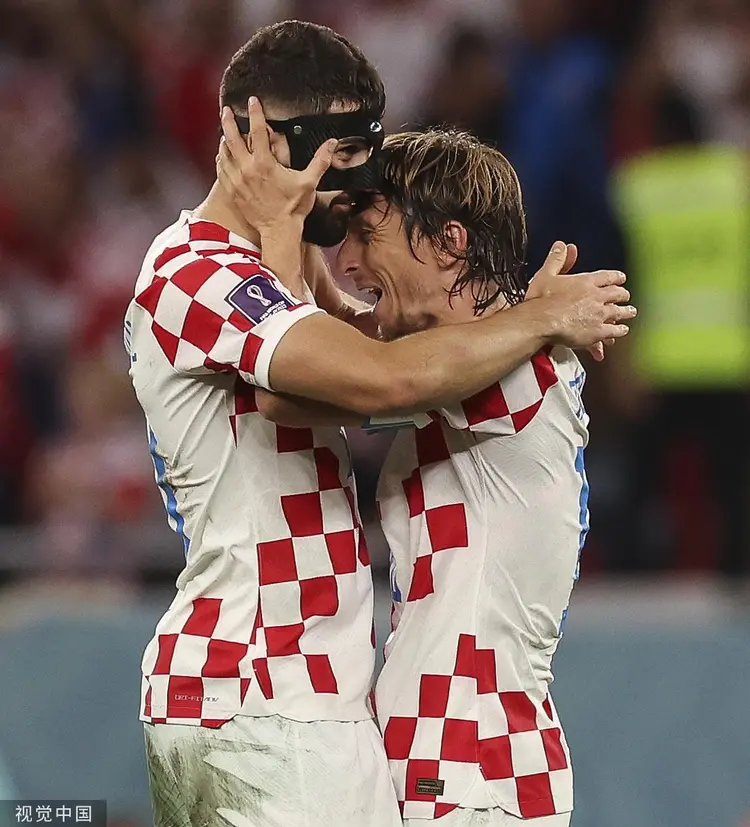 阿森纳险胜拜仁,拉莫斯乌龙送礼世界杯的简单介绍 阿森纳险胜拜仁,拉莫斯乌龙送礼世界杯的简单介绍