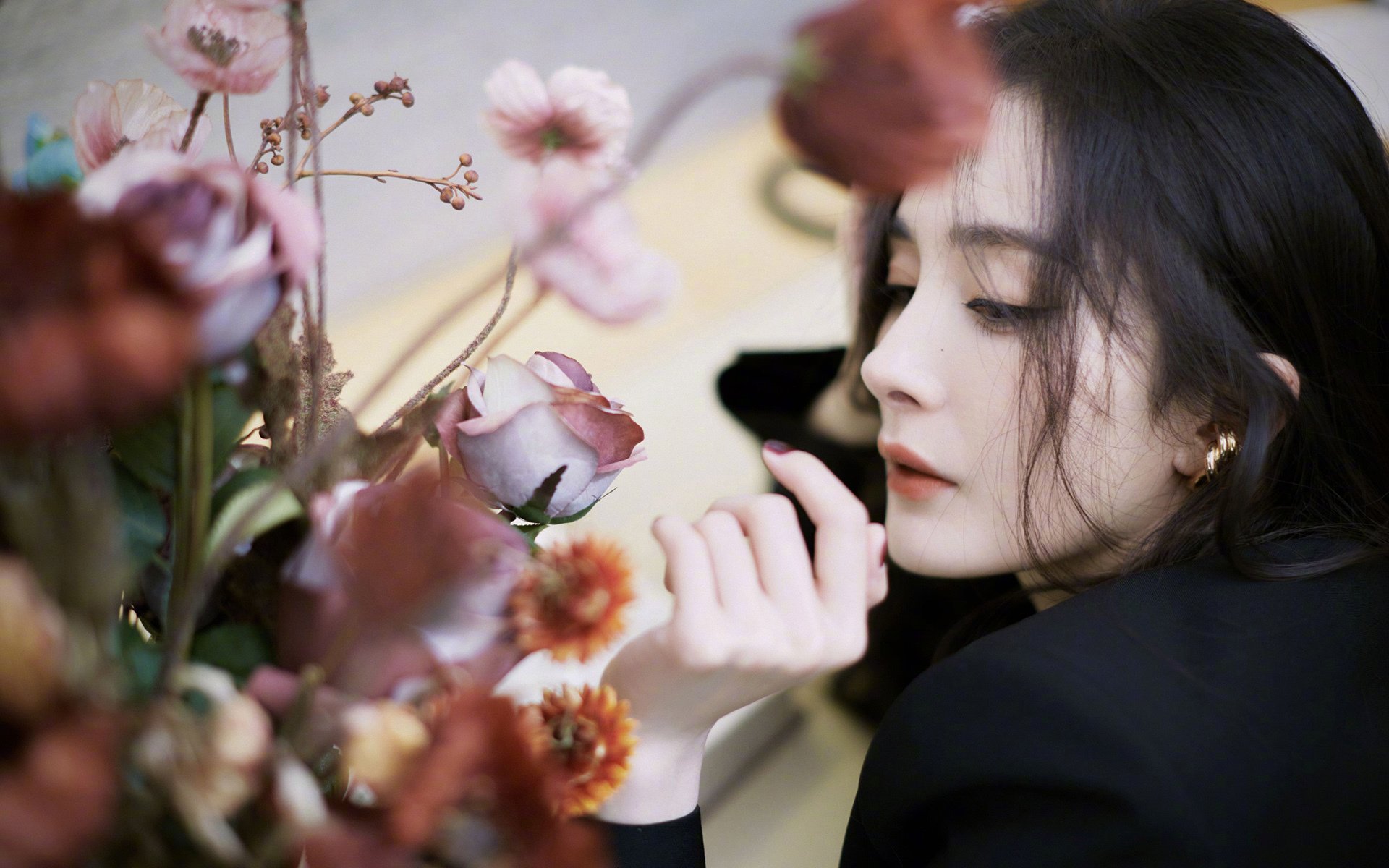 摩纳哥之夜，萨卡关键战不手软，一剑封喉定乾坤