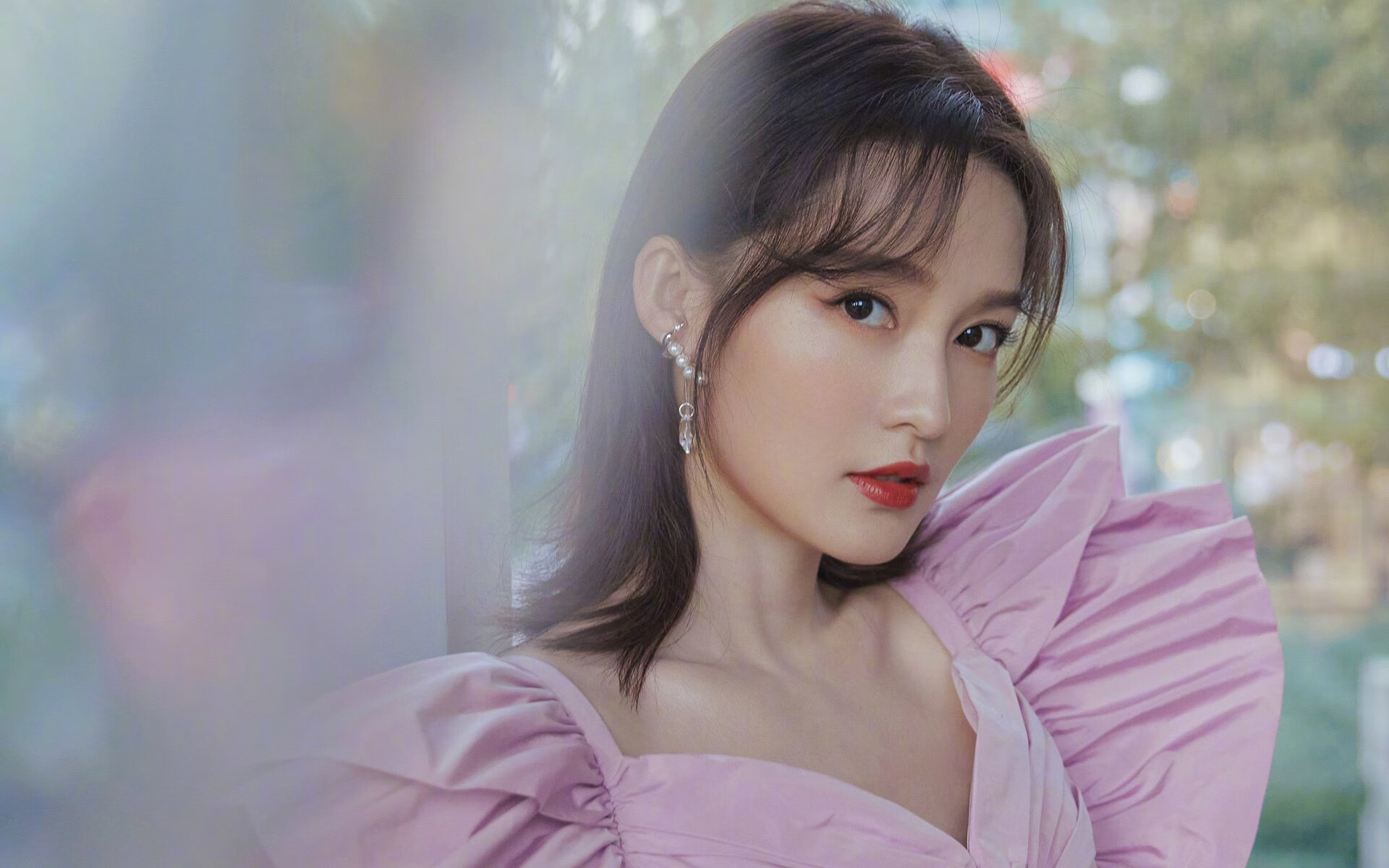 欧冠夜的双重奏，里昂铁血终结马里黑马，楚阿梅尼的舞台定律